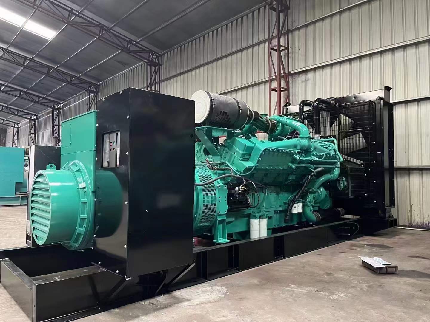 天门如何降低 800kW 柴油发电机输出电流的波动？
