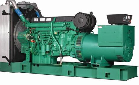 天门发电机除垢后需要用清水冲洗水冷式机油散热器几次？